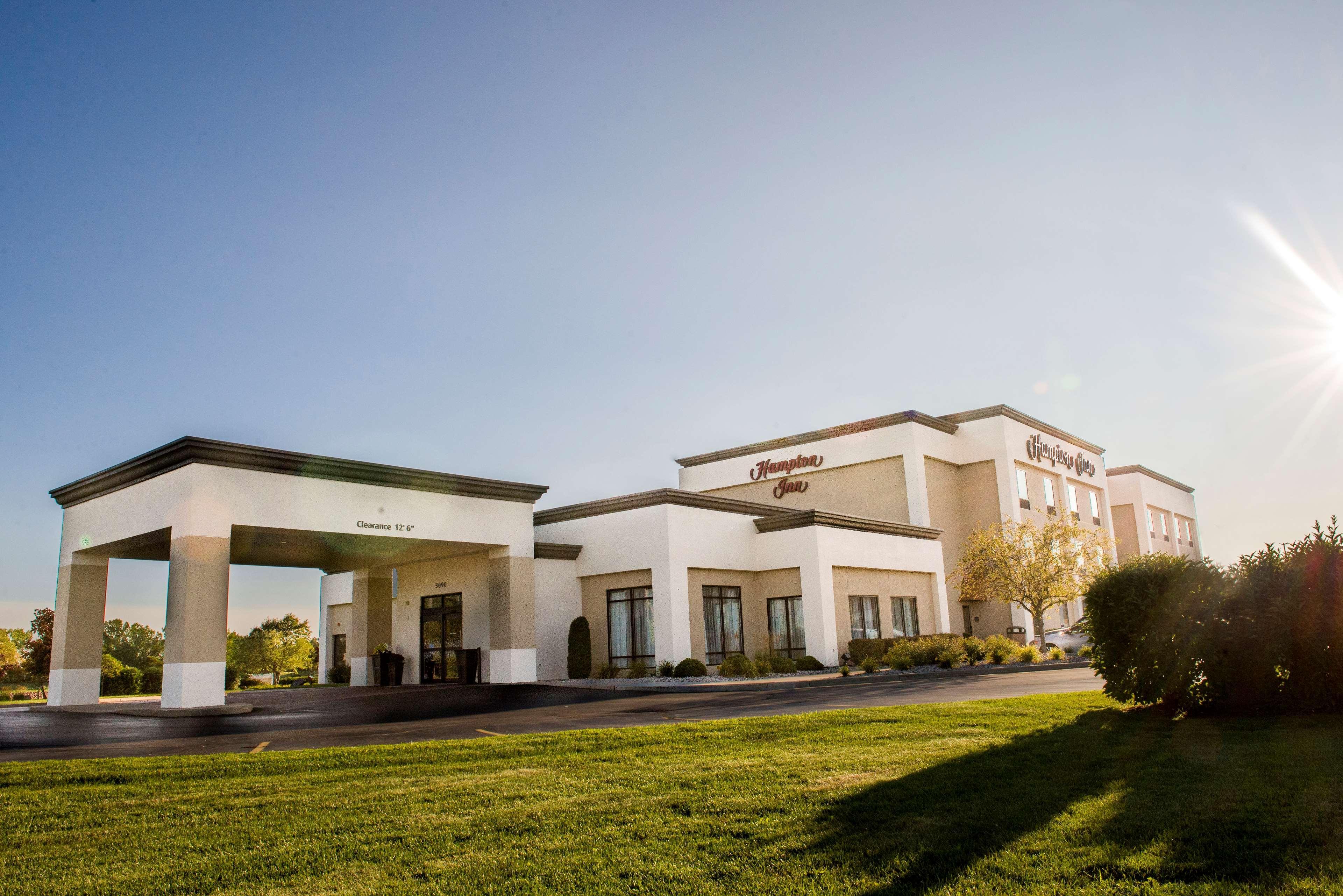 Hampton Inn Plover-Stevens Point Exterior photo