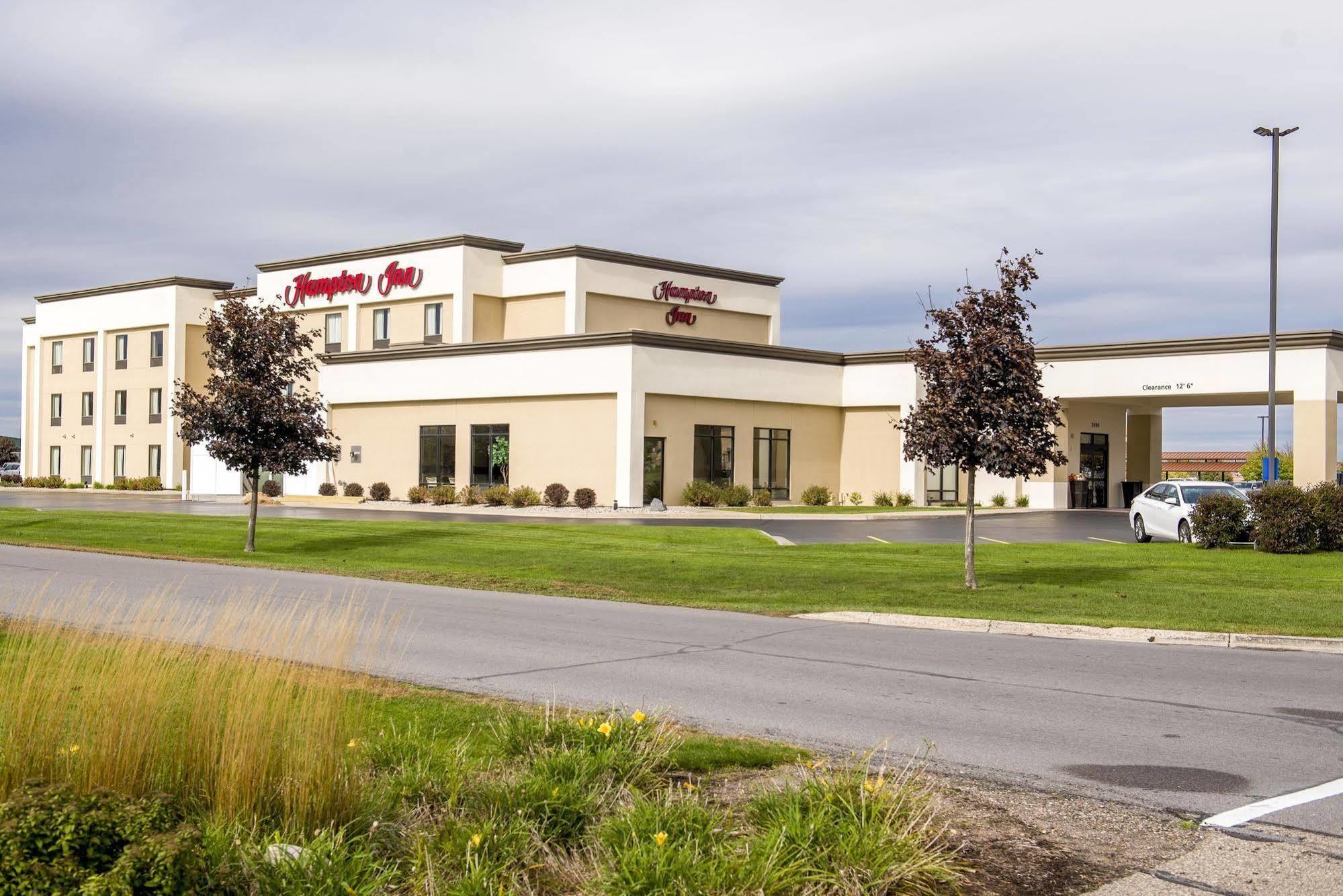 Hampton Inn Plover-Stevens Point Exterior photo